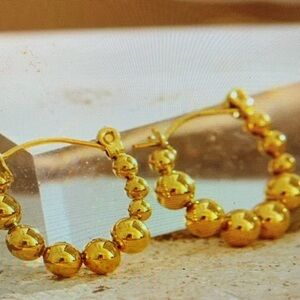^NEW 18K Gold Plated Bead Round Hoop Earrings